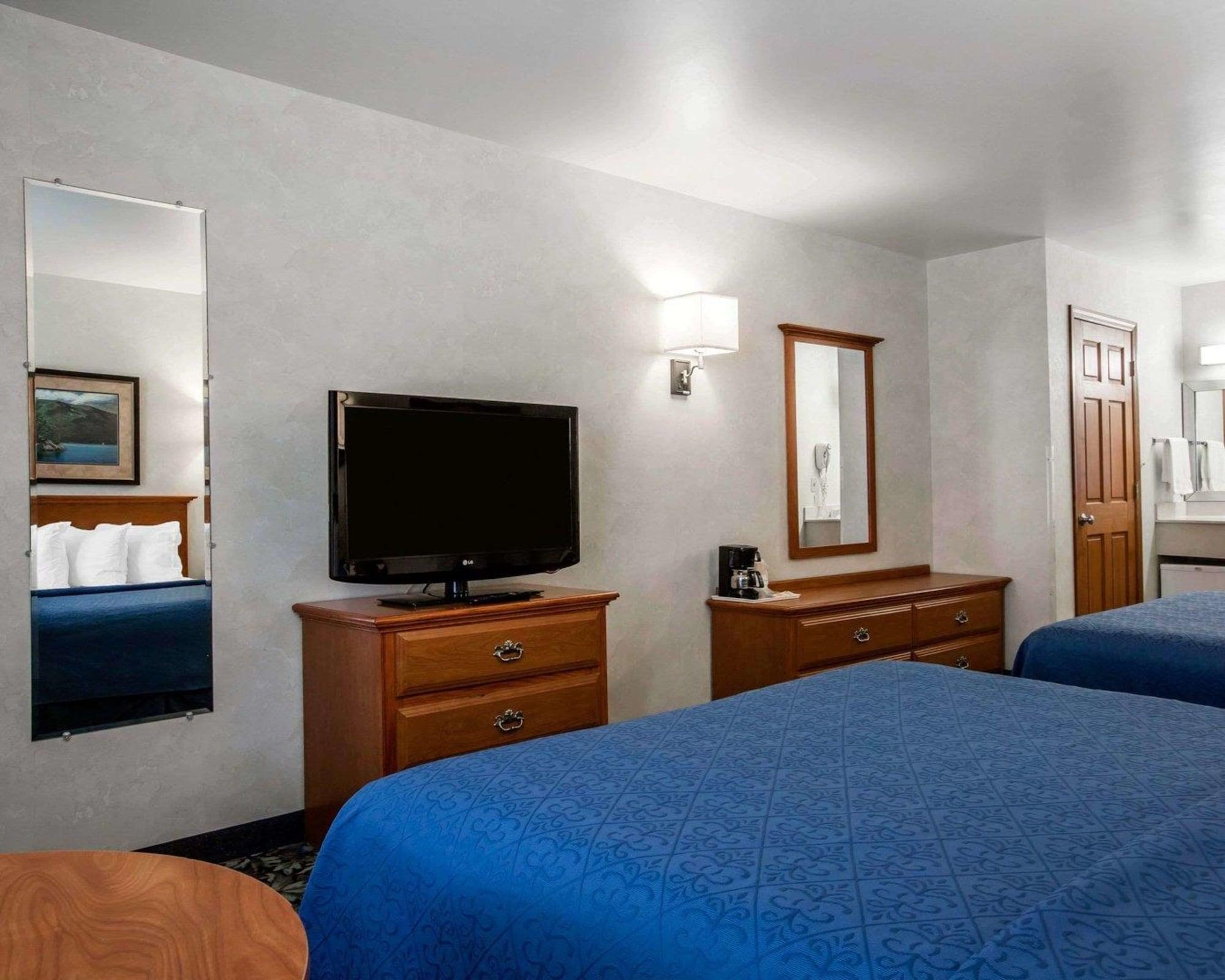 Quality Inn Lake George Buitenkant foto
