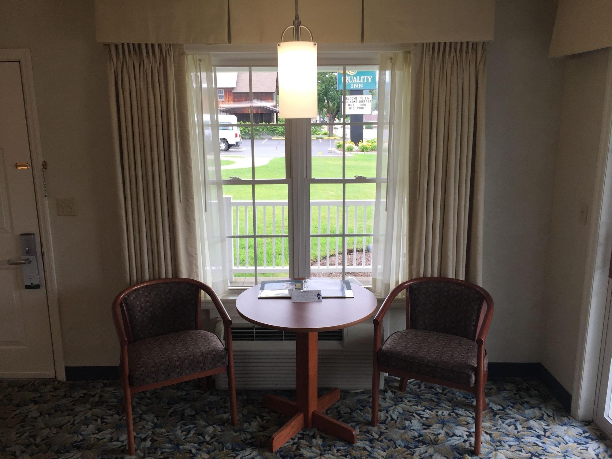 Quality Inn Lake George Buitenkant foto