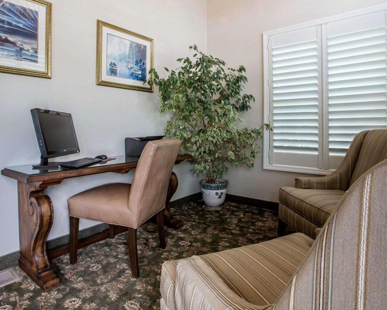 Quality Inn Lake George Buitenkant foto