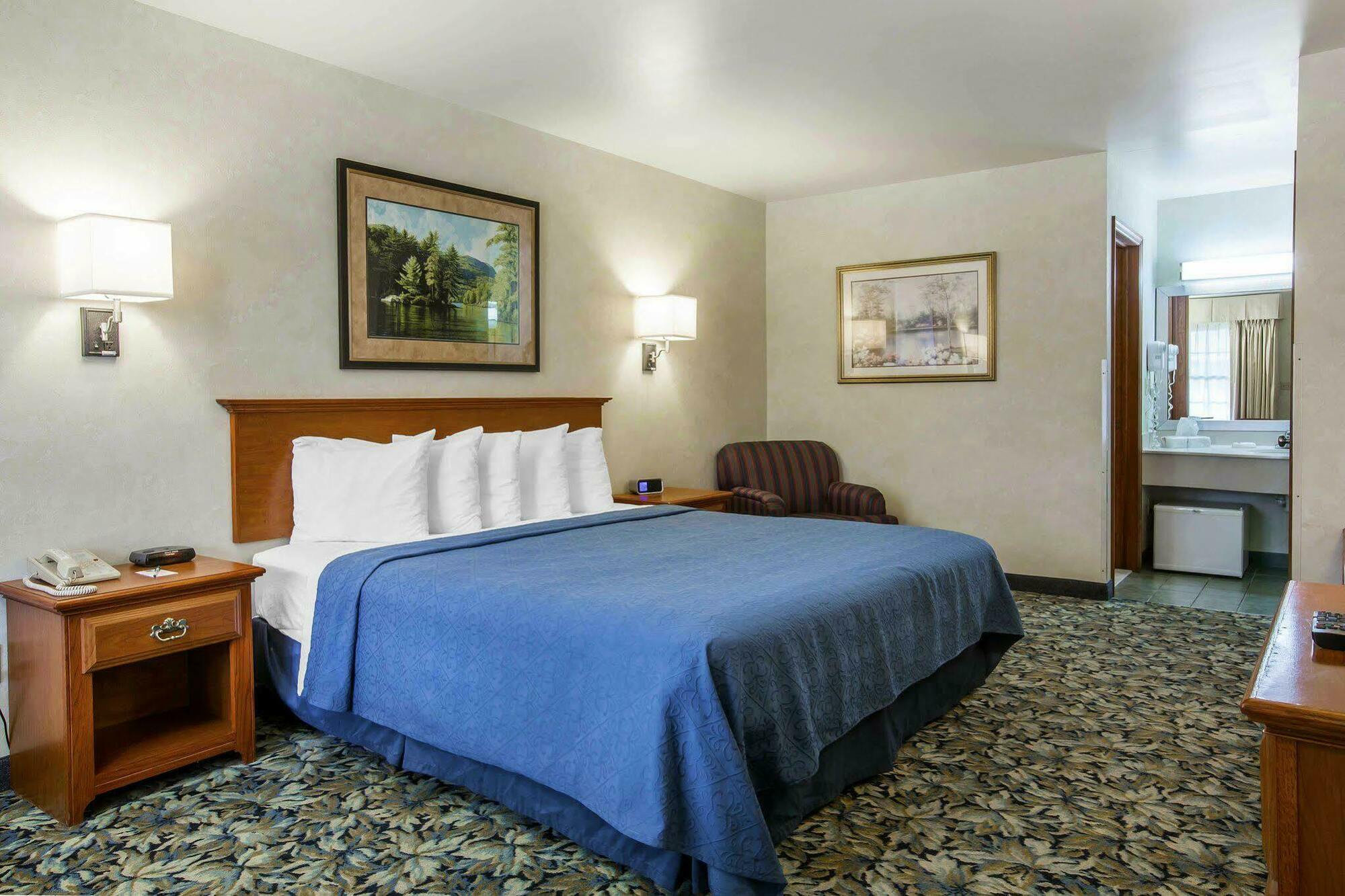 Quality Inn Lake George Buitenkant foto